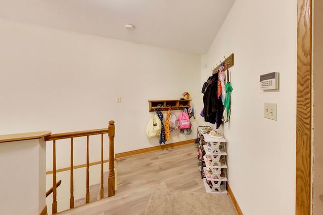 1104 Nottingham Lane, Elgin, IL 60120