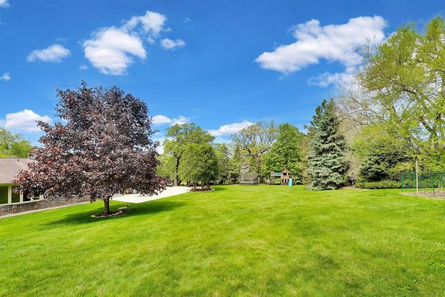1104 Nottingham Lane, Elgin, IL 60120