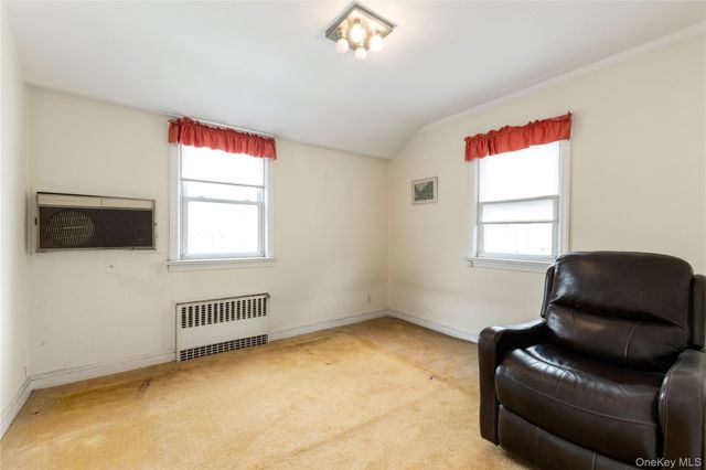 18547 80th Road, Jamaica Estates, NY 11432