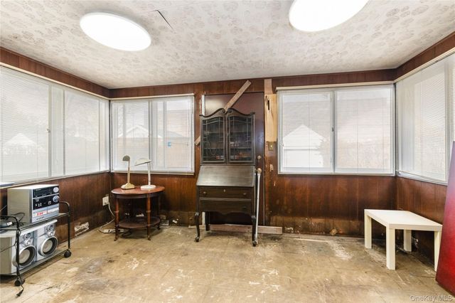 18547 80th Road, Jamaica Estates, NY 11432