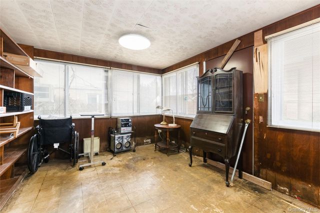 18547 80th Road, Jamaica Estates, NY 11432