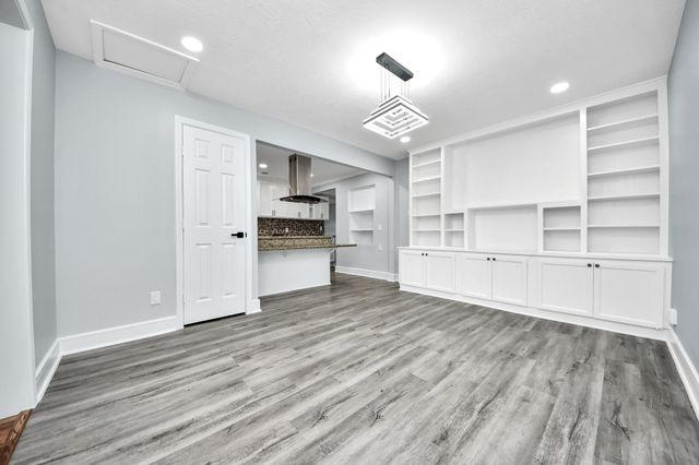 2212 Raspberry Lane, Pasadena, TX 77502