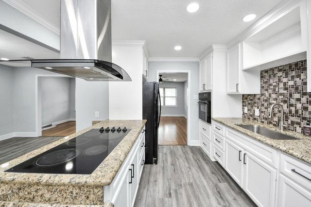 2212 Raspberry Lane, Pasadena, TX 77502