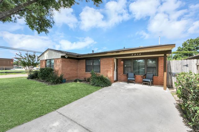 2212 Raspberry Lane, Pasadena, TX 77502