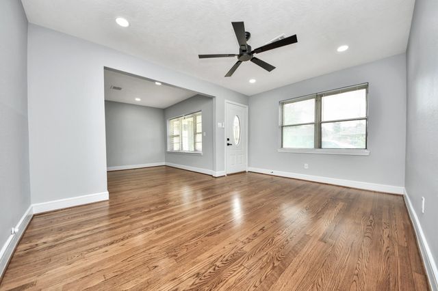 2212 Raspberry Lane, Pasadena, TX 77502