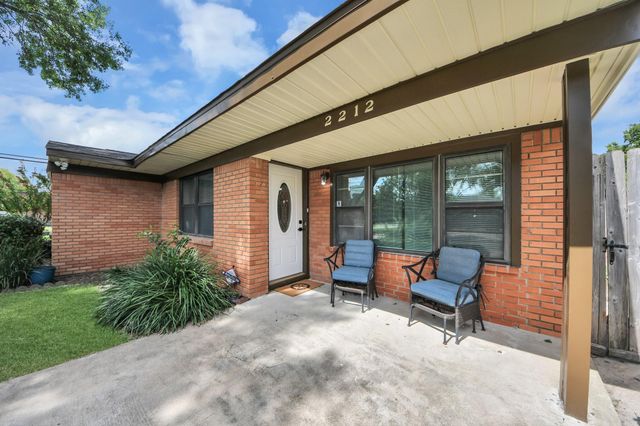 2212 Raspberry Lane, Pasadena, TX 77502