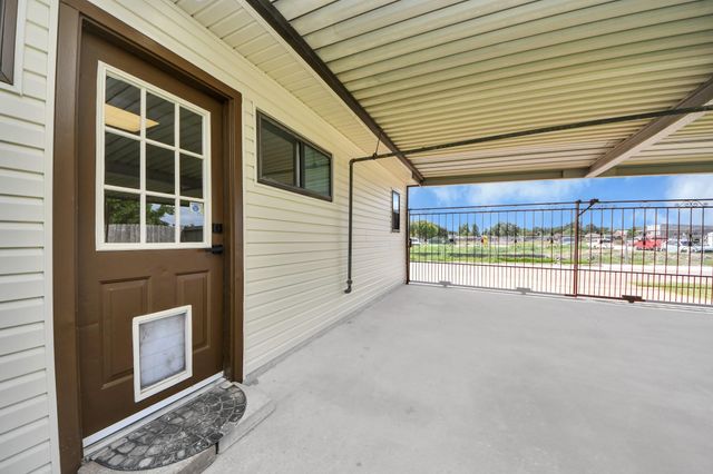 2212 Raspberry Lane, Pasadena, TX 77502