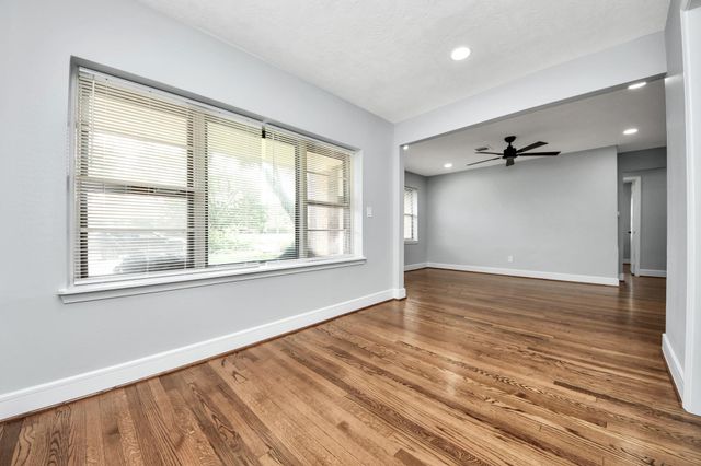 2212 Raspberry Lane, Pasadena, TX 77502