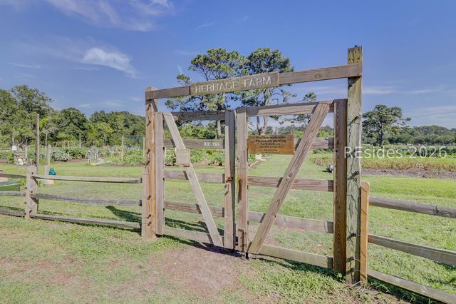 46 Hearthwood Dr, Hilton Head Island, SC 29928