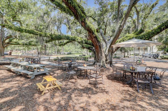 46 Hearthwood Dr, Hilton Head Island, SC 29928