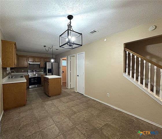 2312 Guy Circle, Copperas Cove, TX 76522