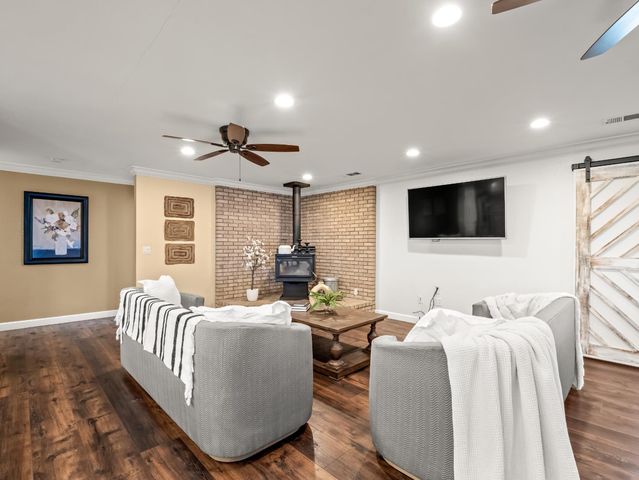 5211 E Shepherd Avenue, Clovis, CA 93619