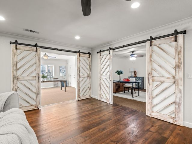 5211 E Shepherd Avenue, Clovis, CA 93619