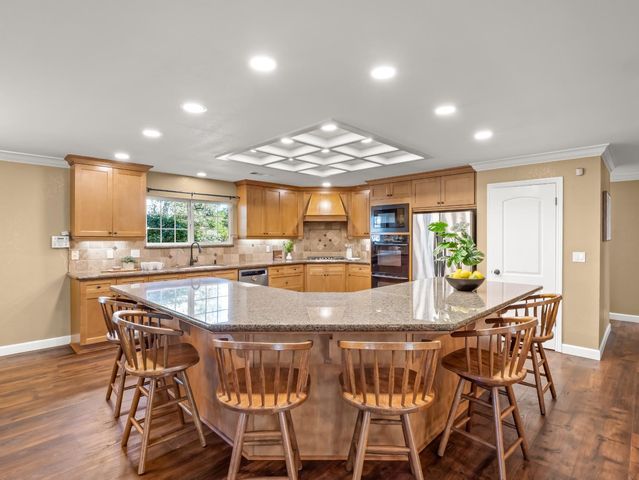 5211 E Shepherd Avenue, Clovis, CA 93619