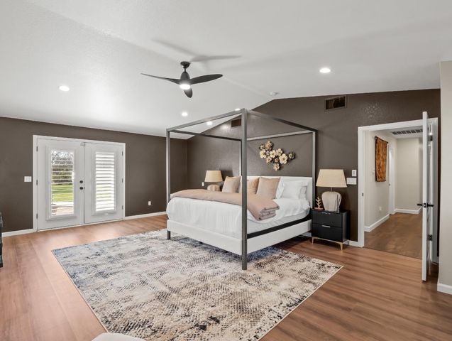 5211 E Shepherd Avenue, Clovis, CA 93619