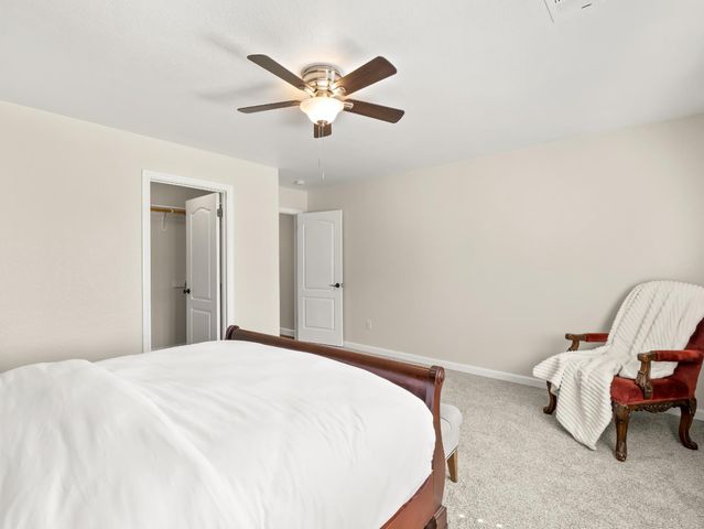 5211 E Shepherd Avenue, Clovis, CA 93619