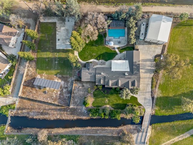 5211 E Shepherd Avenue, Clovis, CA 93619