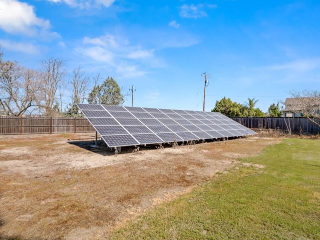 5211 E Shepherd Avenue, Clovis, CA 93619