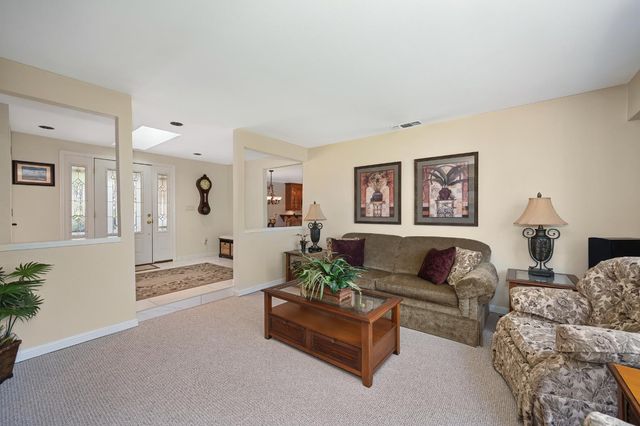 3221 Tenderfoot Ln, Meadow Vista, CA 95722