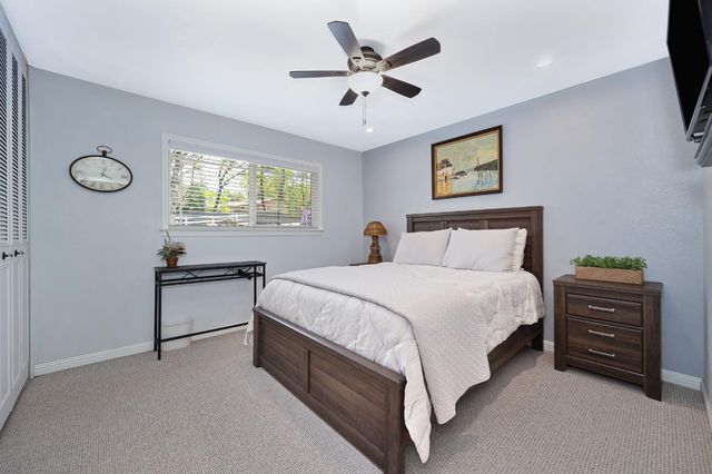 3221 Tenderfoot Ln, Meadow Vista, CA 95722