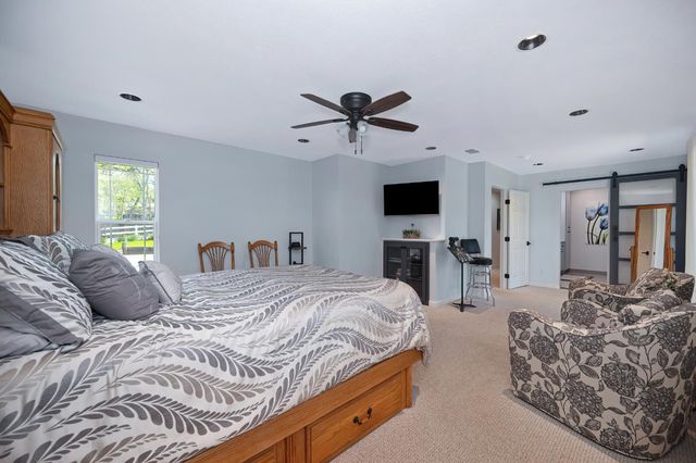 3221 Tenderfoot Ln, Meadow Vista, CA 95722