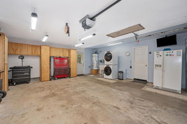 3221 Tenderfoot Ln, Meadow Vista, CA 95722