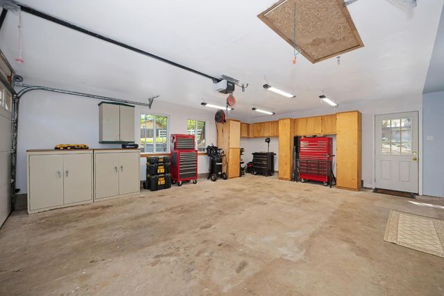 3221 Tenderfoot Ln, Meadow Vista, CA 95722