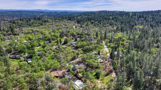 3221 Tenderfoot Ln, Meadow Vista, CA 95722