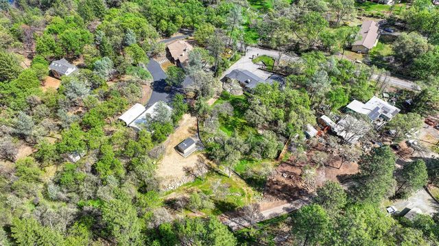 3221 Tenderfoot Ln, Meadow Vista, CA 95722