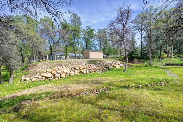 3221 Tenderfoot Ln, Meadow Vista, CA 95722