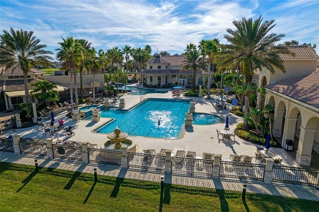 2000 GOBLET COVE STREET, Kissimmee, FL 34746