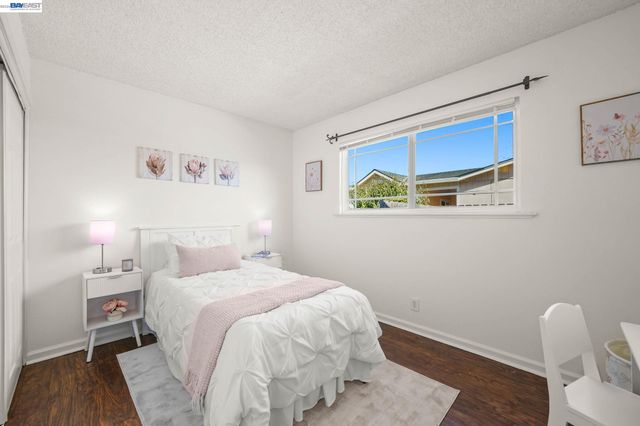 6137 Bennington Dr, Newark, CA 94560