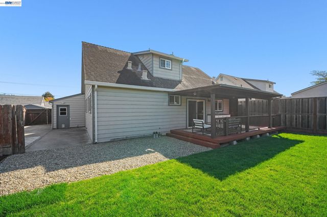6137 Bennington Dr, Newark, CA 94560