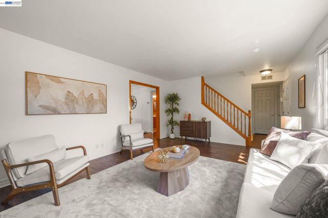 6137 Bennington Dr, Newark, CA 94560
