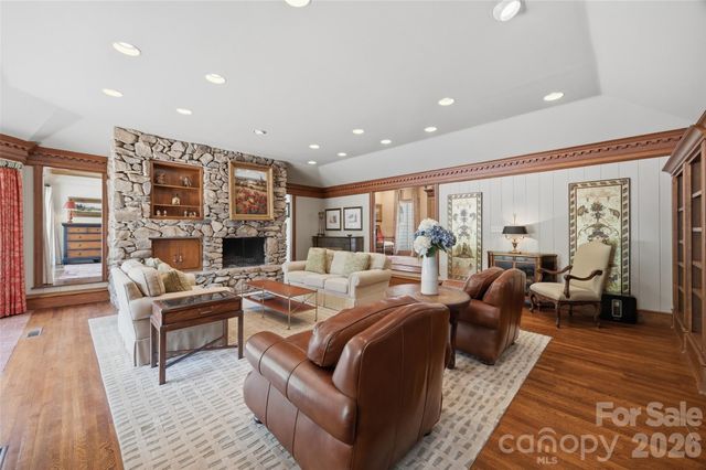 2064 Eakle Drive, Rock Hill, SC 29732