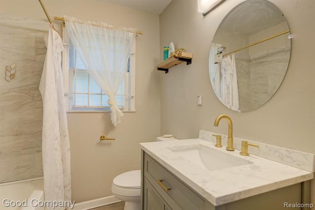 18052 Mackay Street, Detroit, MI 48234