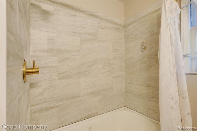 18052 Mackay Street, Detroit, MI 48234