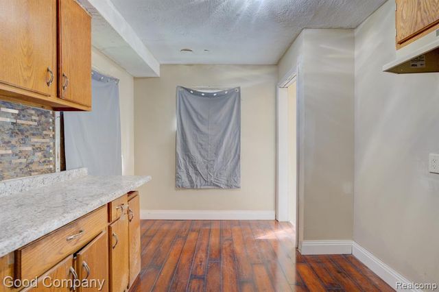 18052 Mackay Street, Detroit, MI 48234