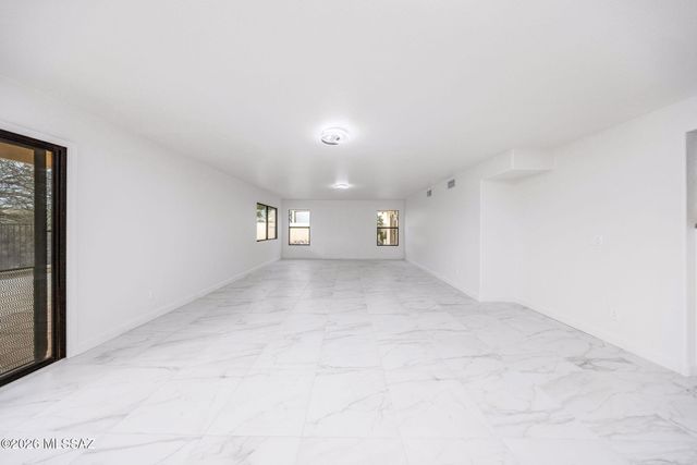 12461 N Granville Canyon Way, Oro Valley, AZ 85755