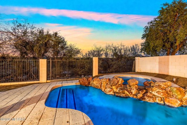 12461 N Granville Canyon Way, Oro Valley, AZ 85755