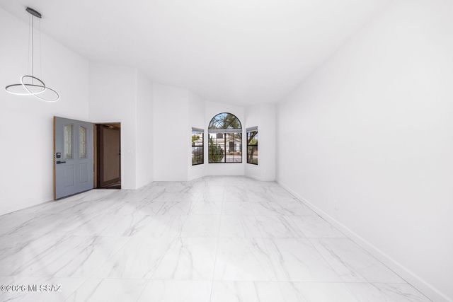 12461 N Granville Canyon Way, Oro Valley, AZ 85755