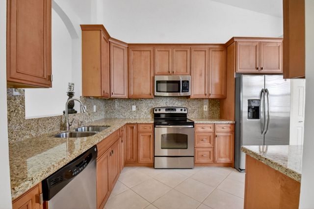 15239 Ixora Road, Delray Beach, FL 33484