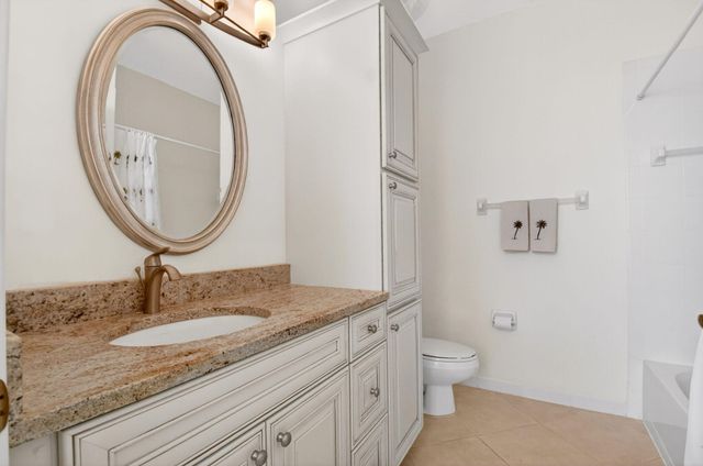 15239 Ixora Road, Delray Beach, FL 33484