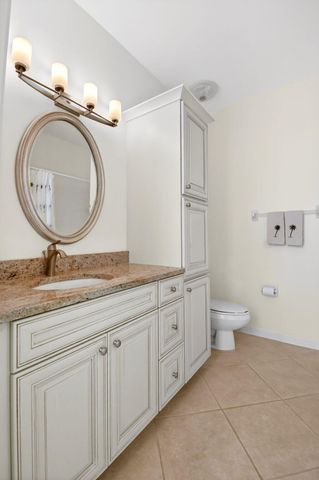 15239 Ixora Road, Delray Beach, FL 33484