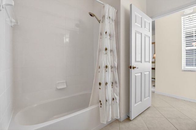 15239 Ixora Road, Delray Beach, FL 33484