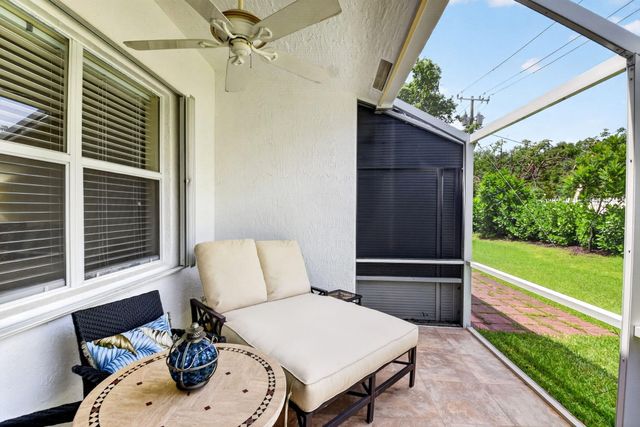 15239 Ixora Road, Delray Beach, FL 33484