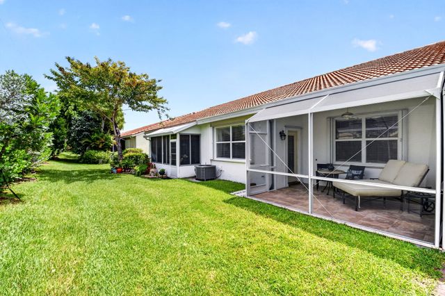 15239 Ixora Road, Delray Beach, FL 33484