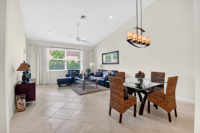 15239 Ixora Road, Delray Beach, FL 33484
