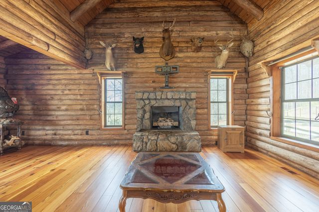 3721 Mason Creek Road, Winston, GA 30187