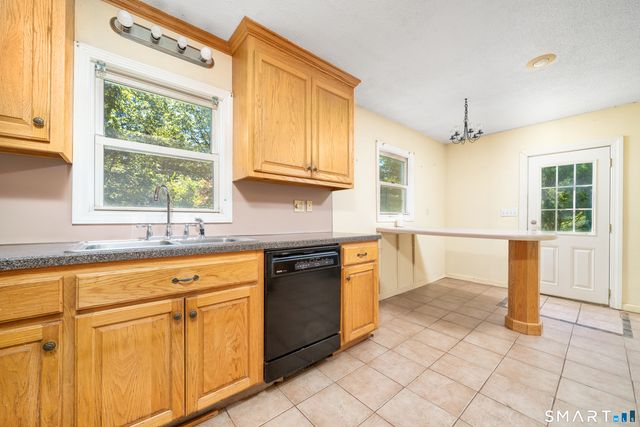20 Geromin Drive, Haddam, CT 06441
